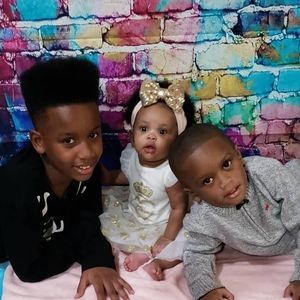 Meet your Posher, Wendy